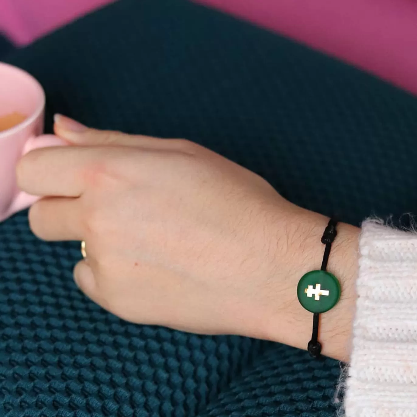 Bracelet Croix De Lorraine Vert Sur Cordon-Michaël Vessière Shop