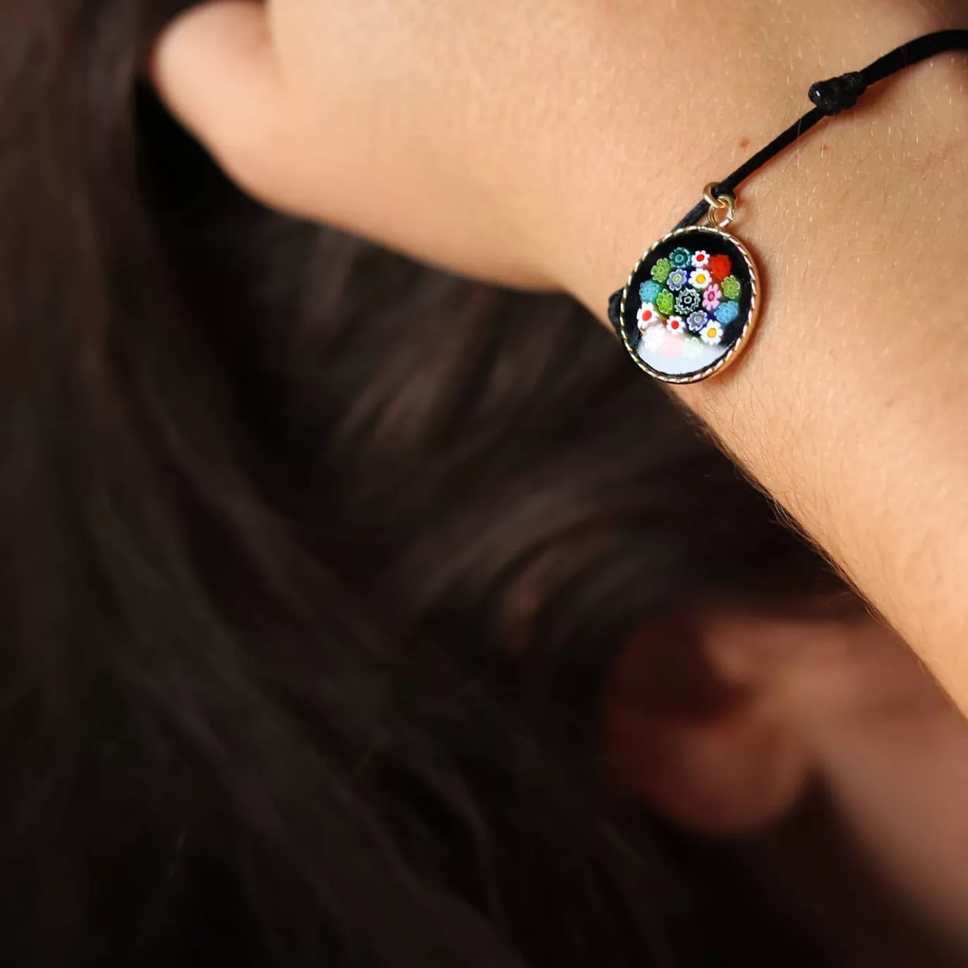 Bracelet Medaillon Mille Fleurs De Murano Sur Cordon-Michaël Vessière Hot
