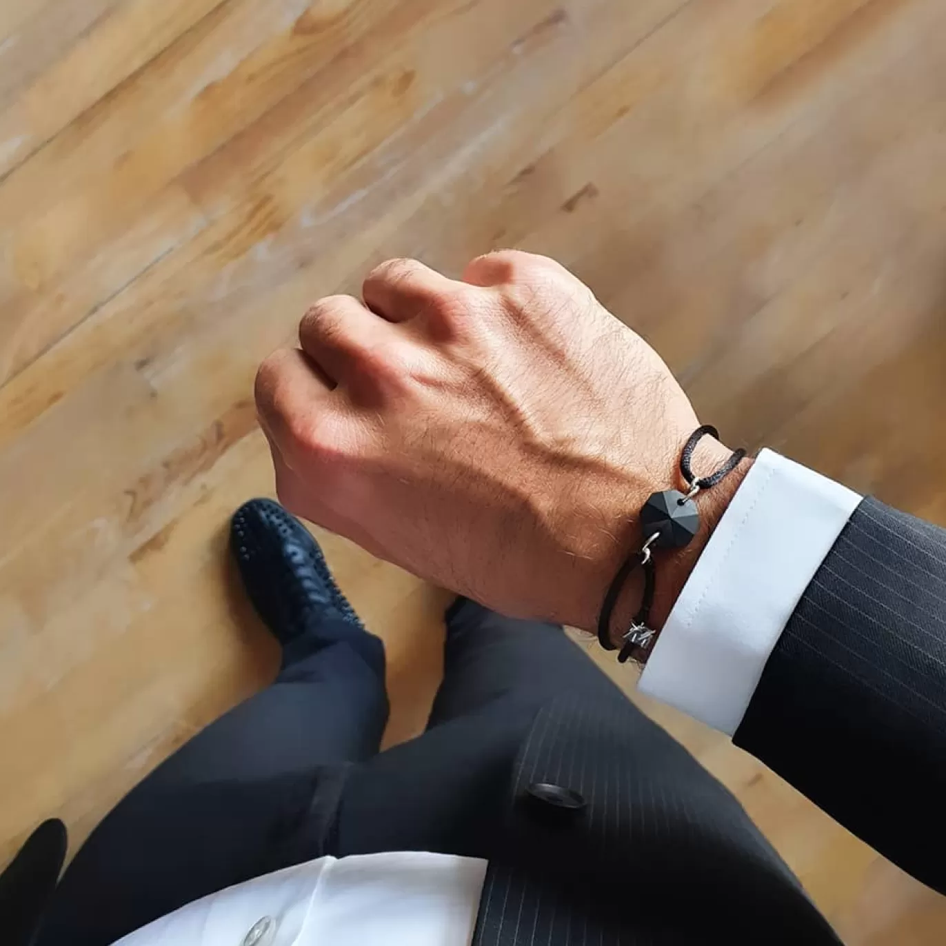 Bracelet Rock Porte-Bonheur Pierre Noire Sur Cordon Noir-Michaël Vessière Flash Sale